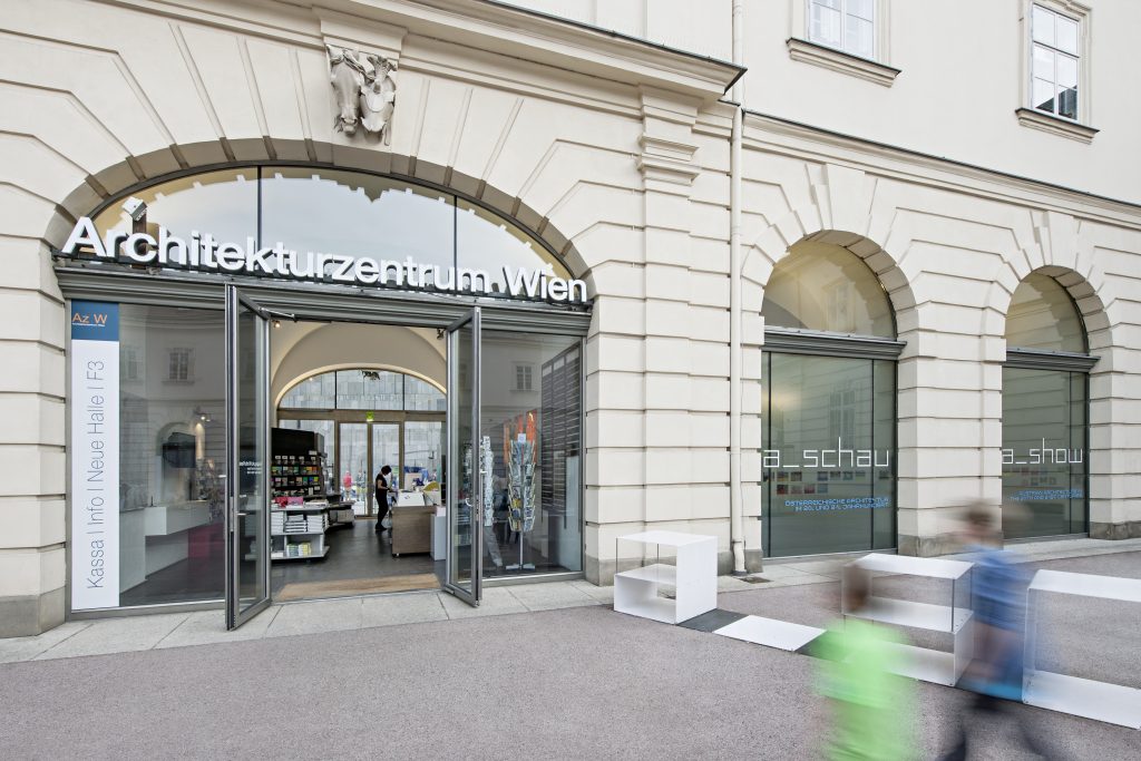 Eingangsbereich in ein Architekturmuseum