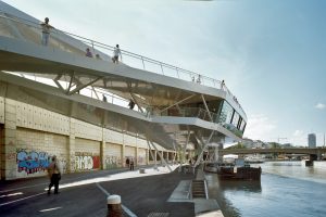 Ship landing stage