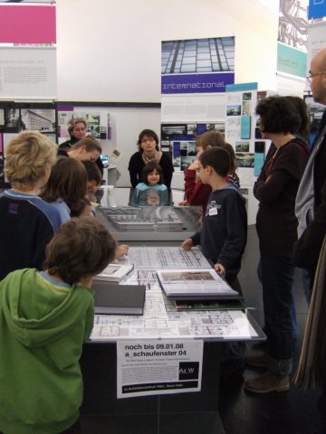 School students in the permanent exhibition “a_schau”