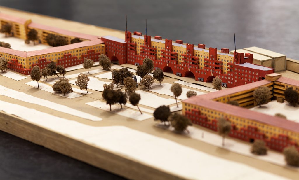 architectural model showing the Karl-Marx-Hof