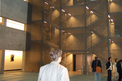 Foyer der Landesberufsschule für Handwerk und Industrie, Bozen: Höller&Klotzner, 2005