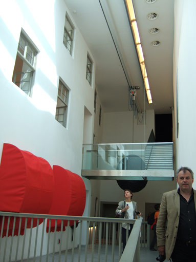 Innenraum Kunst Meran: Höller&Klotzner, 2001