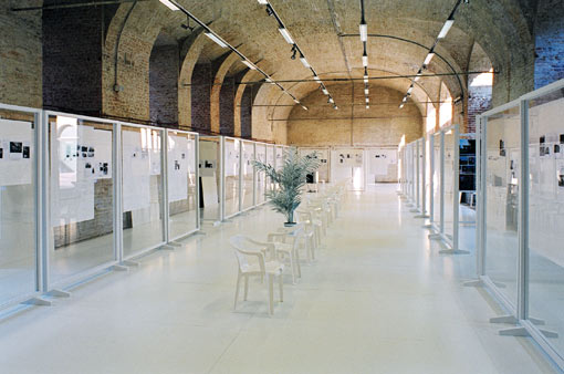 The Exhibition "Un Jardin d'Hiver presents. 'Bottom up. Building for a better World' 9 Projects for Johannesburg"