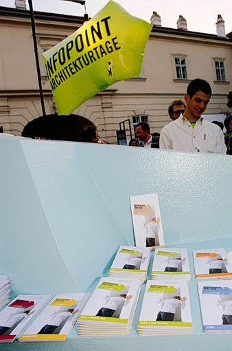 Infopoint Architekturtage 2006