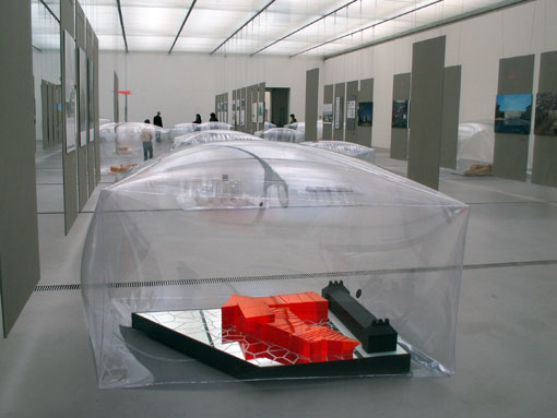 sonntags 185 in Linz: Lentos Kunstmuseum Linz mit der Ausstellung "Museen im 21. Jahrhundert: Ideen-Projekte-Bauten"