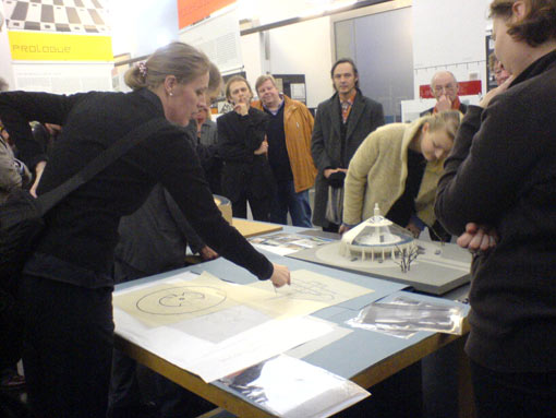 Eindrücke vom a_schaufenster 01: Josef Lackner mit ARTEC Architekten