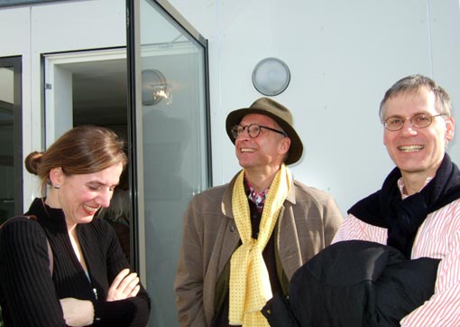 sonntags 188: links: Architektin Birgit Trenkwalder, mitte u. rechts: sonntags-Teilnehmer Victor Attems und Thomas Tauber