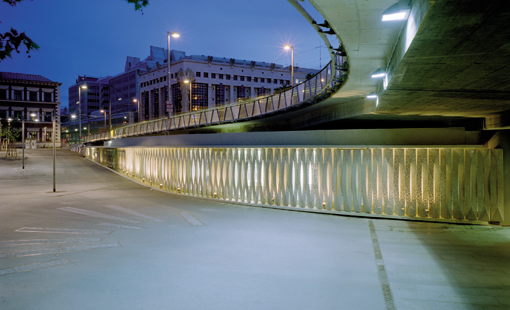 Police station/Help U/ Light-band Karlsplatz, 1040 Vienna