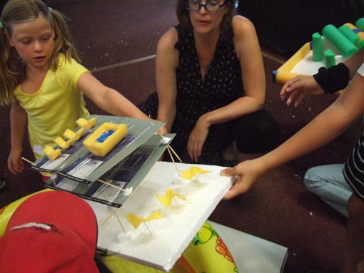 Impressions from the workshop "Floating houses" at the Az W