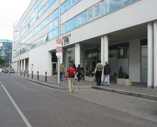 Kolpinghaus Gemeinsam Leben, Vienna-Favoriten: Otto Häuselmayer, 2003