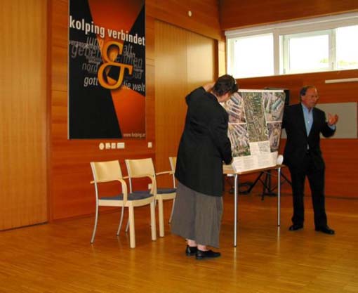 Franziska Leeb Otto Häuselmayer im Kolpinghaus Gemeinsam Leben (Otto Häuselmayer, 2008)