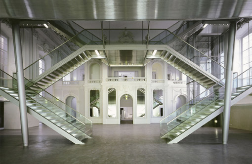 Az W tours: „Architektur Aufreger", Kunsthalle Wien im MQ