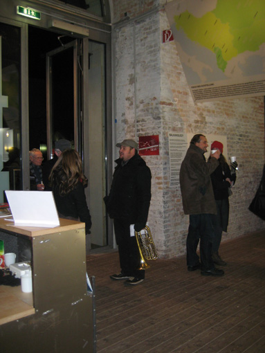 Alles Gute. Ein Adventumgang 2009 in der Ausstellung „Balkanolgy"