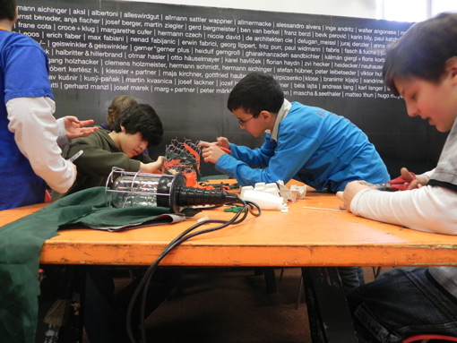 Impressions from the workshop "Archikids: Space and Light", March 13, 2010