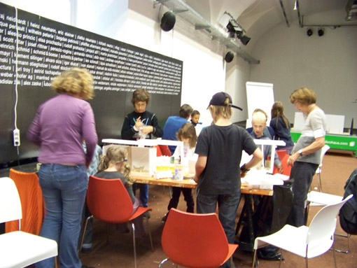 ARCHIKIDS: Mikrohäuser x ganz groß