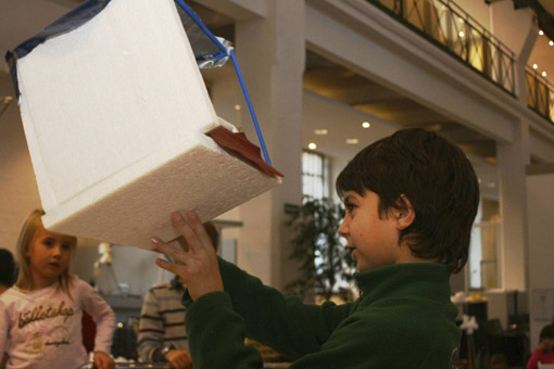 Archikids: From Throne to Function