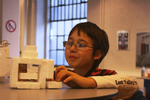 Archikids: From Throne to Function