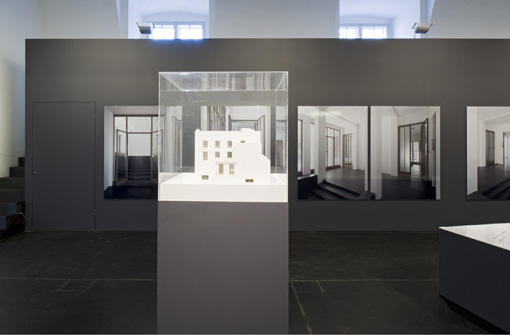 Die Ausstellung „Reconstructing Wittgenstein", die von 09. Juni 2011-20. Juni 2011 im Architekturzentrum Wien gezeigt wurde.