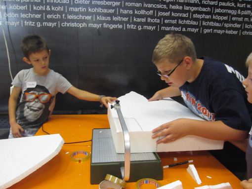 Photos taken during the workshop 'Floating Houses', August 8. + 9. 2011 at the Architekturzentrum Wien.