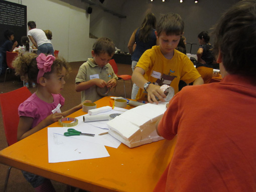 Photos taken during the workshop 'Floating Houses', August 8. + 9. 2011 at the Architekturzentrum Wien.