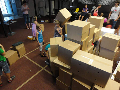 Archikids: The Labyrinthine City