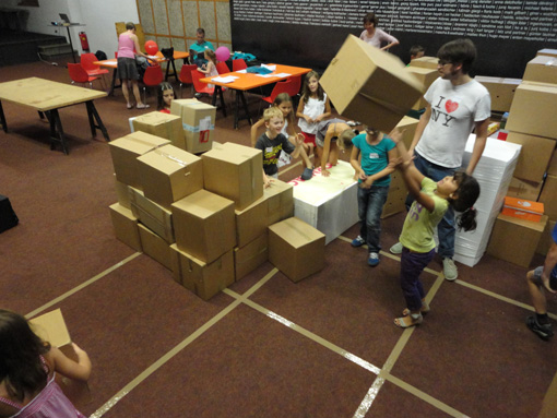 Archikids: The Labyrinthine City