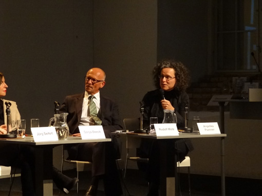 Photos taken during the symposium "urbanRESET", a cooperation by the faculty for urban development at Vienna University of Technology with the Az W, November 30, 2011 at the Architekturzentrum Wien.