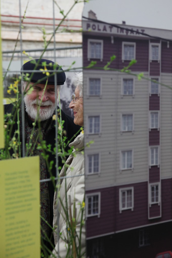 Opening of the exhibition 'Hands-On Urbanism 1850 - 2012. The Right to Green', March 14, 2012 at the Architekturzentrum Wien.