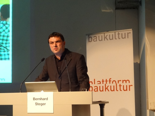 Az W topical: The Culture of Building and Politics in Austria