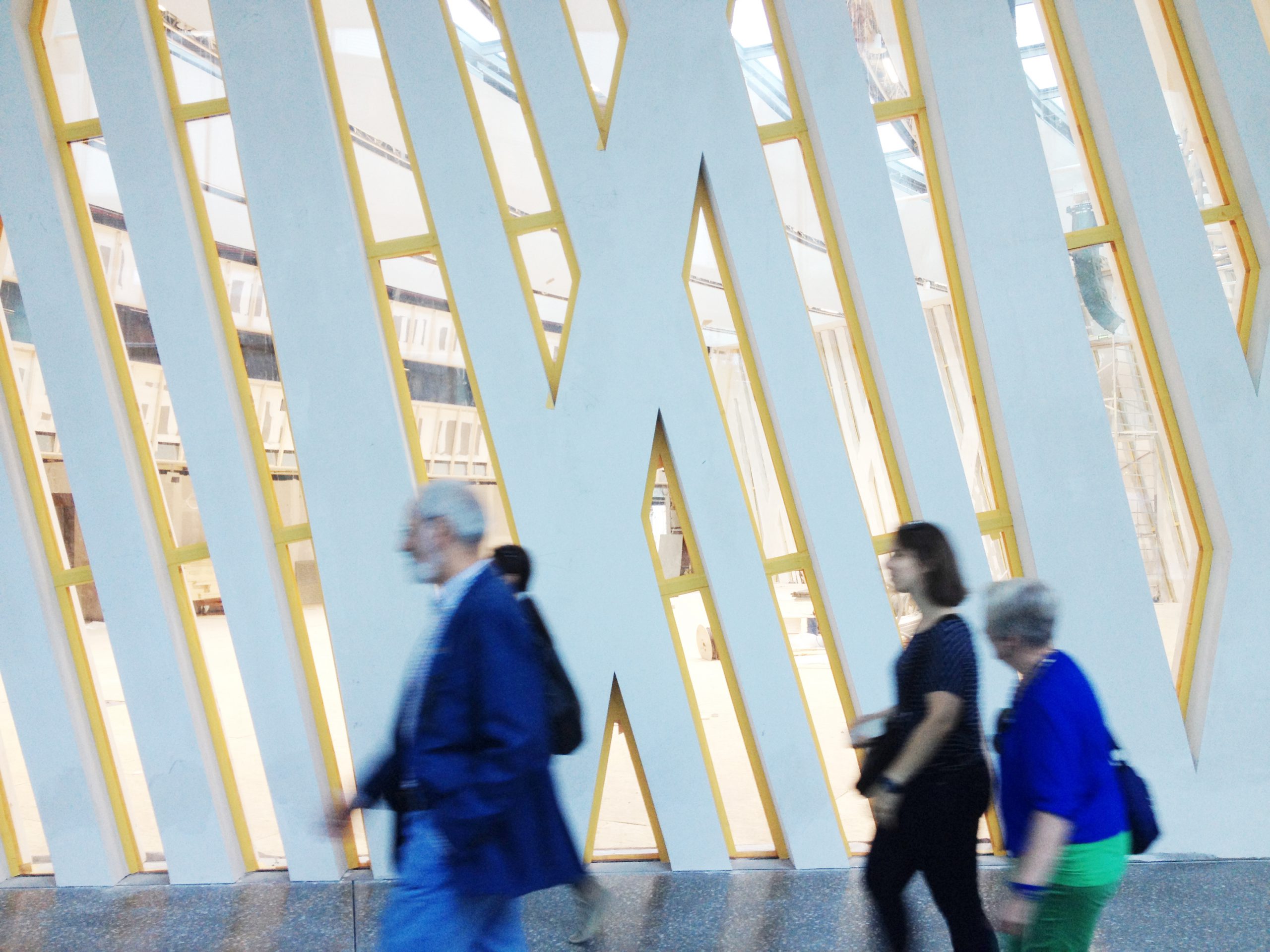 Az W on site: Erste Campus & Main Train Station
