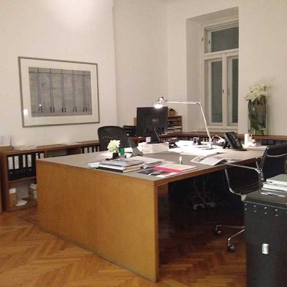 Az W on Site: Studio Visits